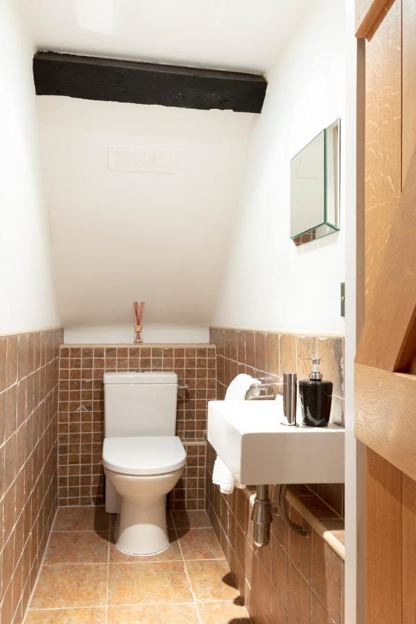 Luxury Eton House, 5 Minute Walk To Windsor Castle Villa Exterior photo